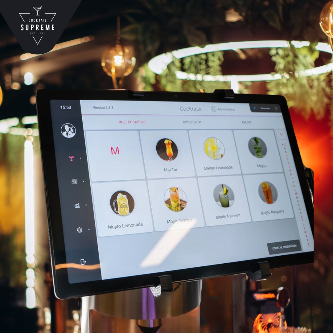 Traditional Bartending vs Automatic Cocktail Machines: What’s Right for Your Venue?
